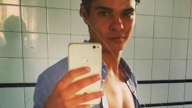 Un fiu și-a omorât mama apoi a luat o decizie înfiorătoare ca să scape de cadavru. Detalii cutremurătoare